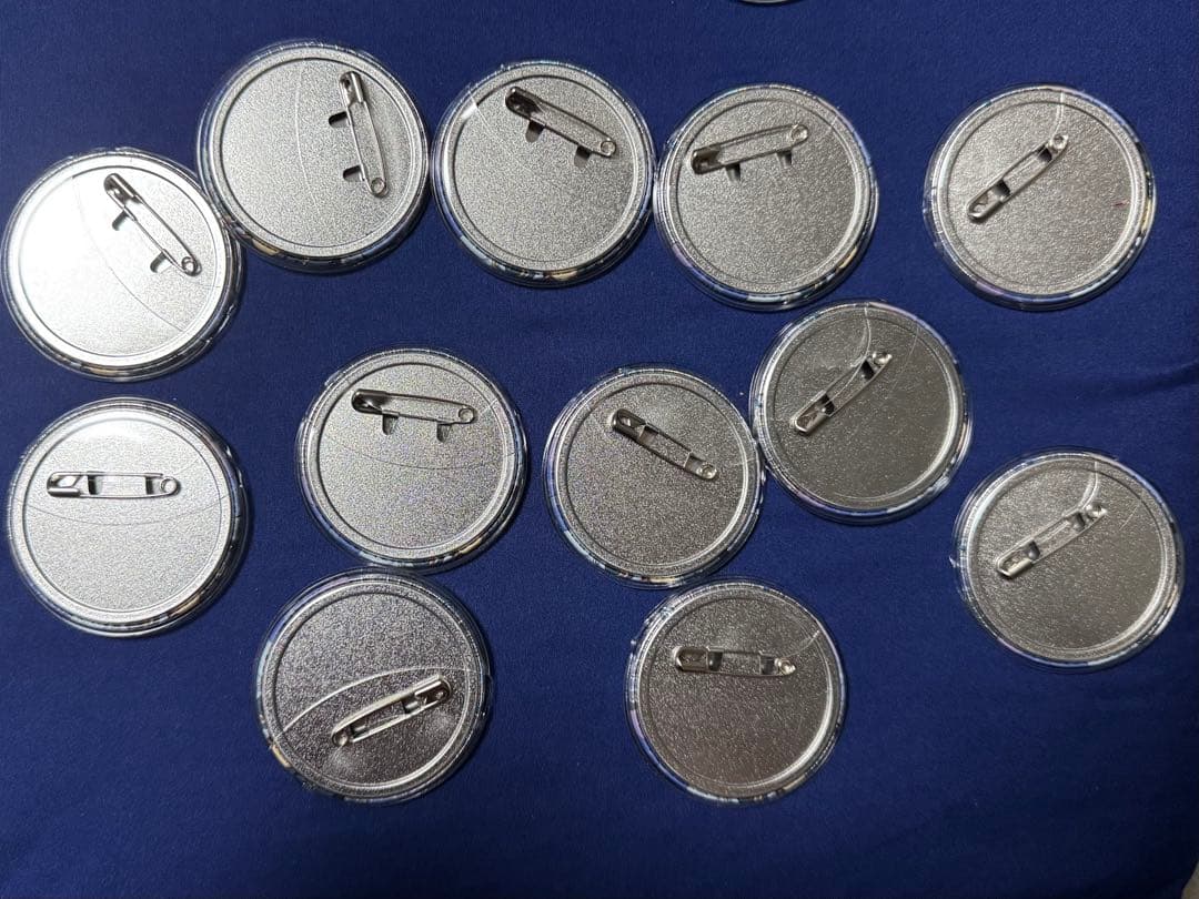 HiMERU 缶バッジ　12点セット