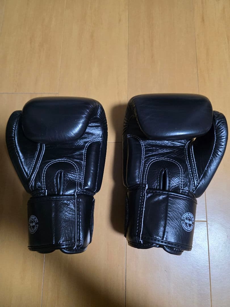 [美品]ONE championship ボクシンググローブ ブラック10オンス