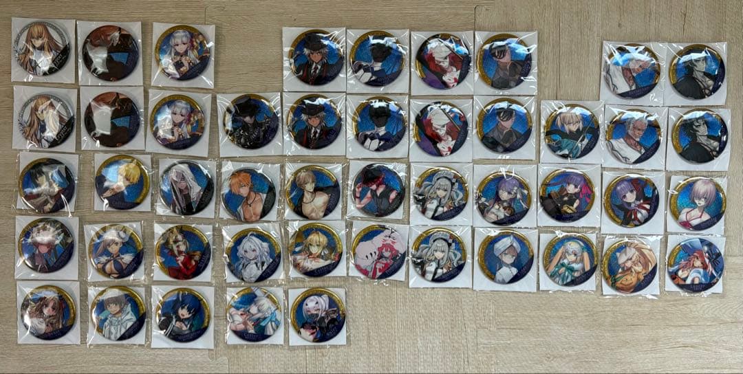 【ガチャメイト】FGO サーヴァントホログラム缶バッジ　47個セット