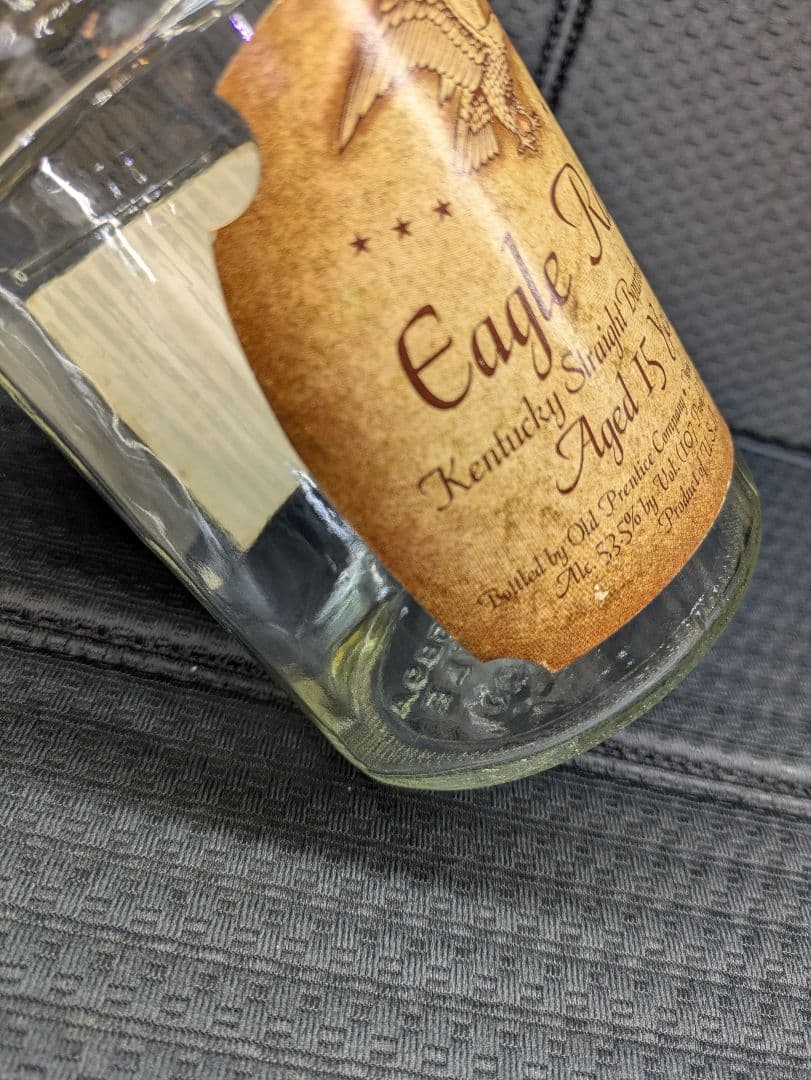 Eagle Rare 15年バーボンウイスキー 107プルーフ 空き瓶