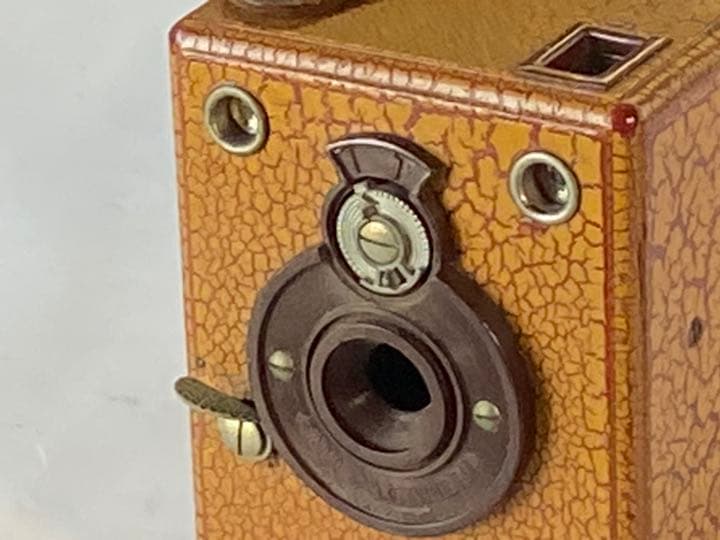 骨董　珍品　90年前　六櫻社　さくらボックスカメラ