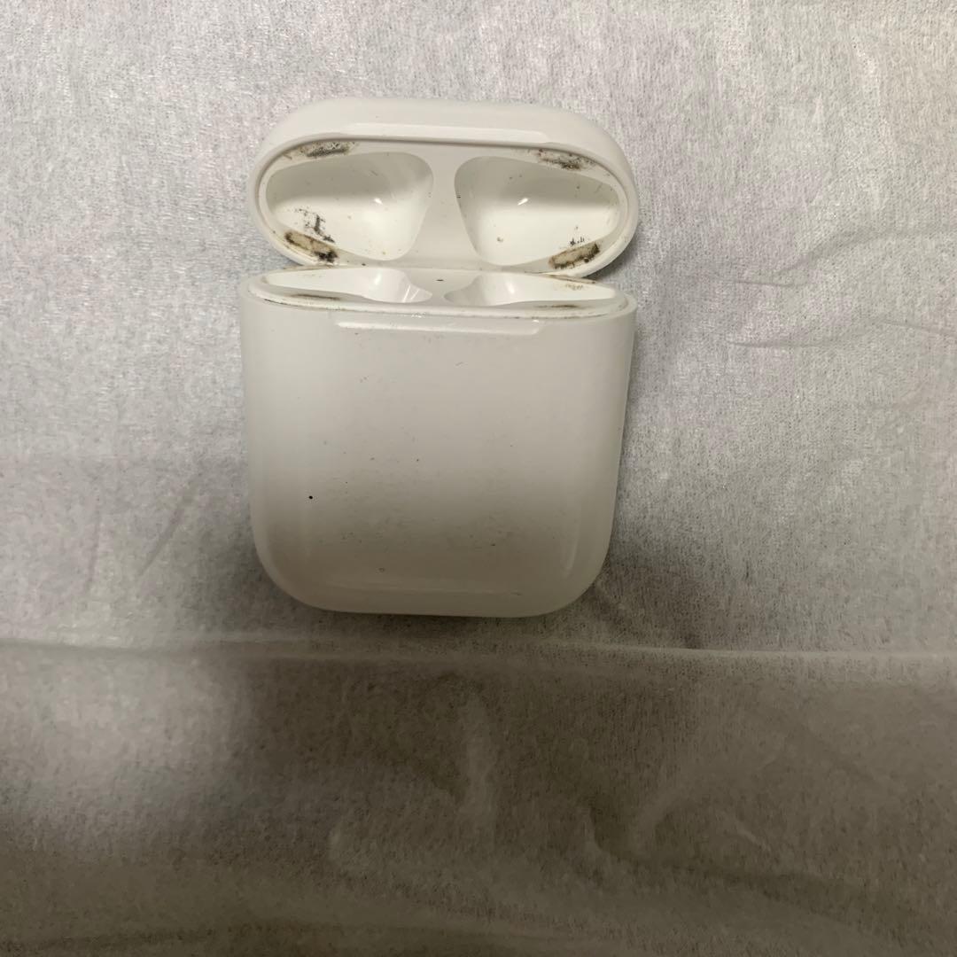 Apple AirPods 第二世代