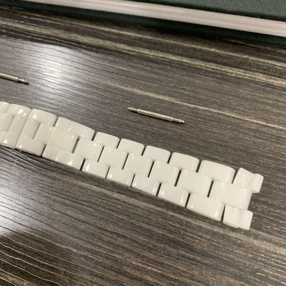 専用CHANEL j12 純正　セラミックベルト　正規品　レディース　33ミリ