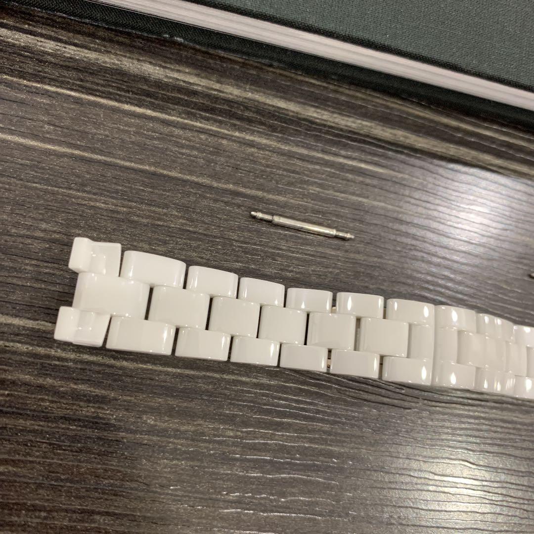 専用CHANEL j12 純正　セラミックベルト　正規品　レディース　33ミリ