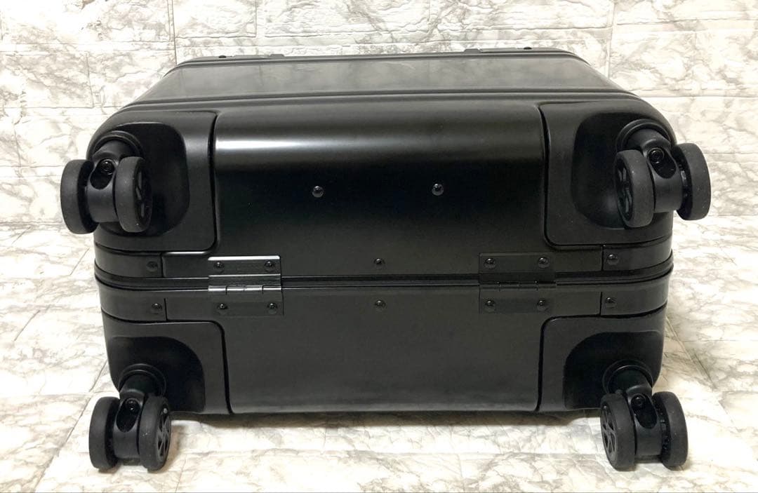 【未使用】ゼロハリバートン Classic Aluminum 3.0 28l