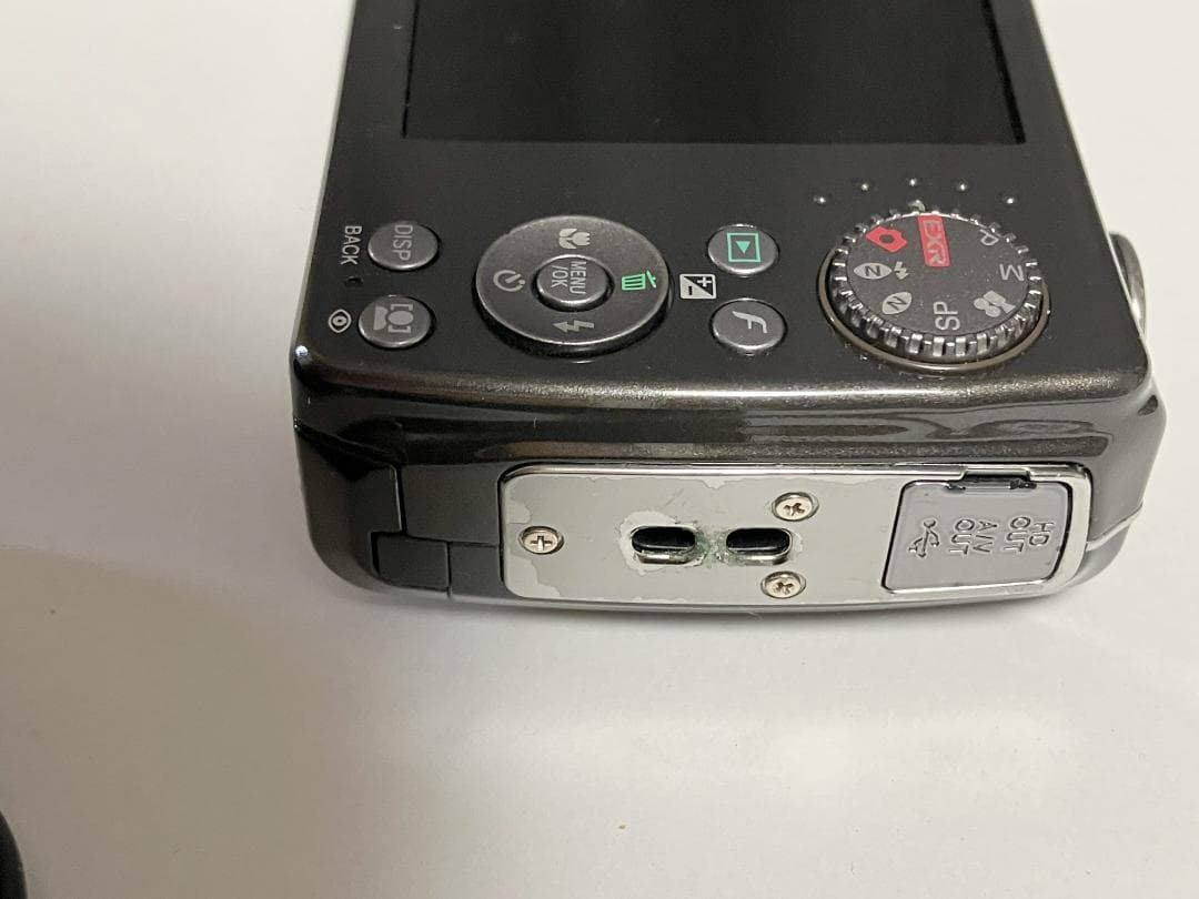 FUJIFILM FinePix F200EXR 光学5倍コンデジ