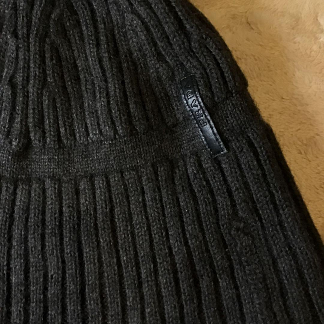 プラダ　PRADA ニット帽　ビーニー　リブ編　ユニセックス ダークグレー　美品