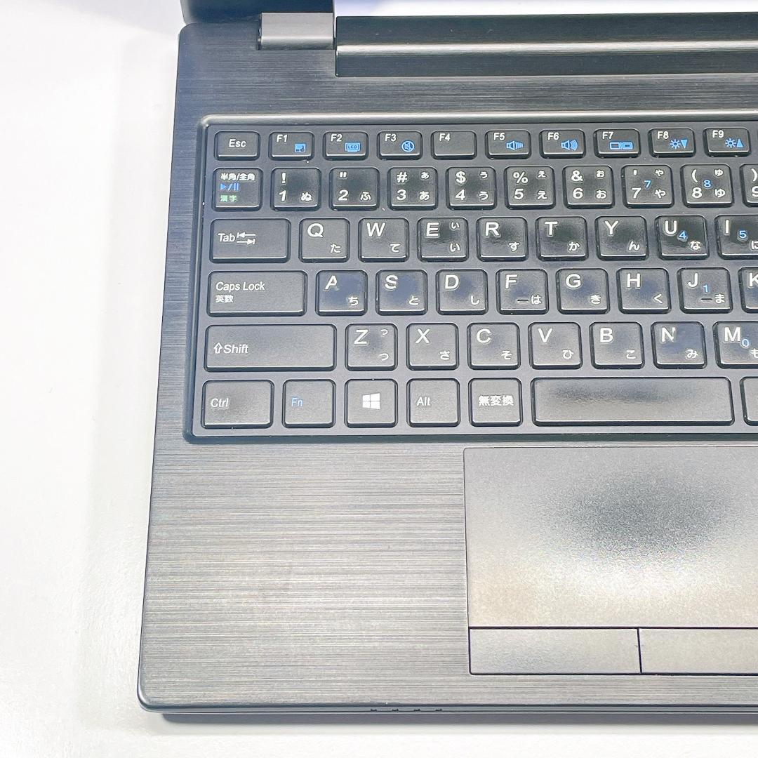 即利用OK！小型軽量✨Windows11✨快速SSD✨カメラ付ノートパソコン