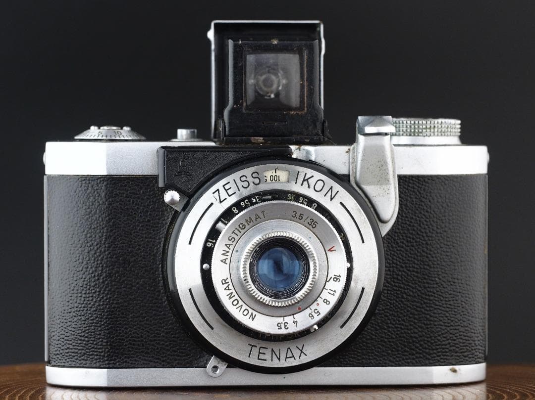 フィルムカメラ ZEISS IKON TENAX NOVONAR 3.5/35 V TAXONA