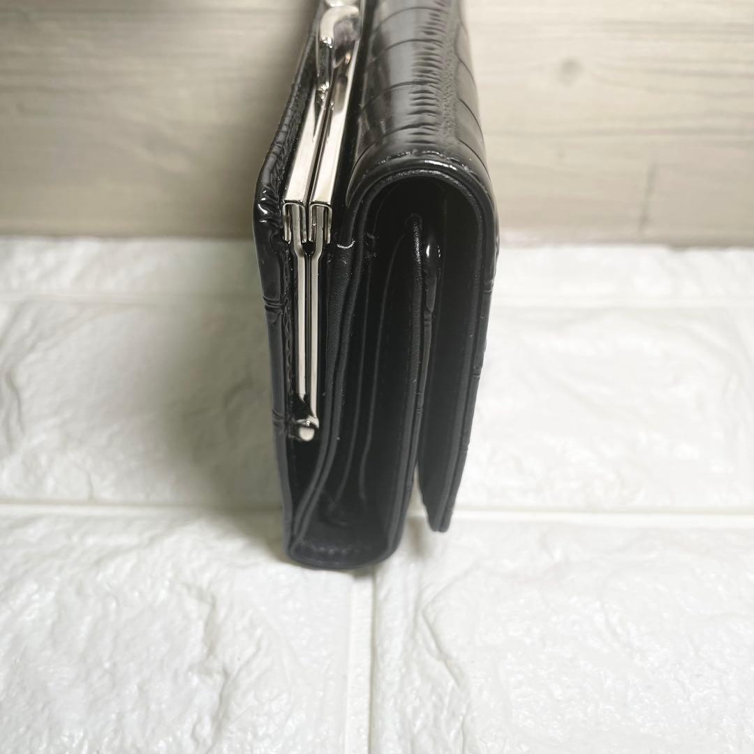 【新品未使用】ヴィヴィアンウエストウッド　三つ折り財布　ブラック