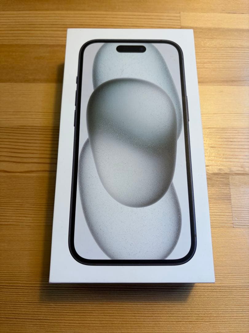 Apple iPhone15 ブラック