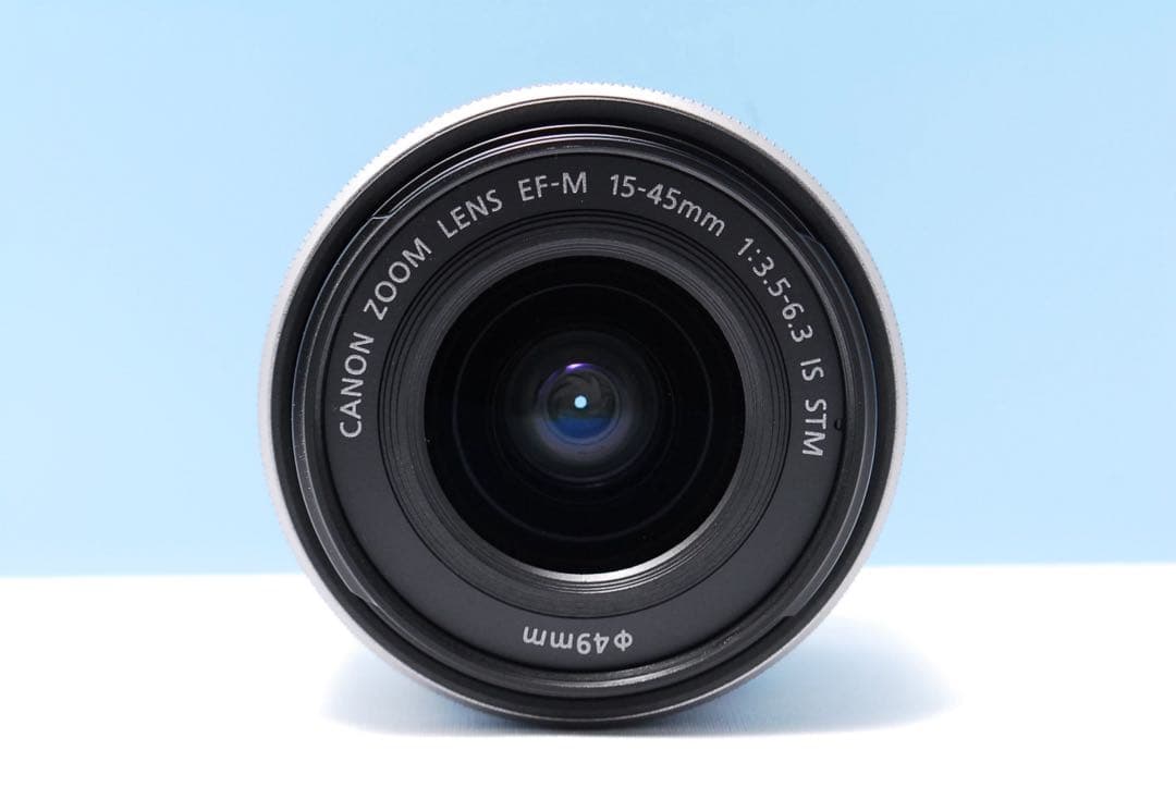 新品級！Canon Kiss M2 ホワイト Wi-Fi搭載 標準レンズセット