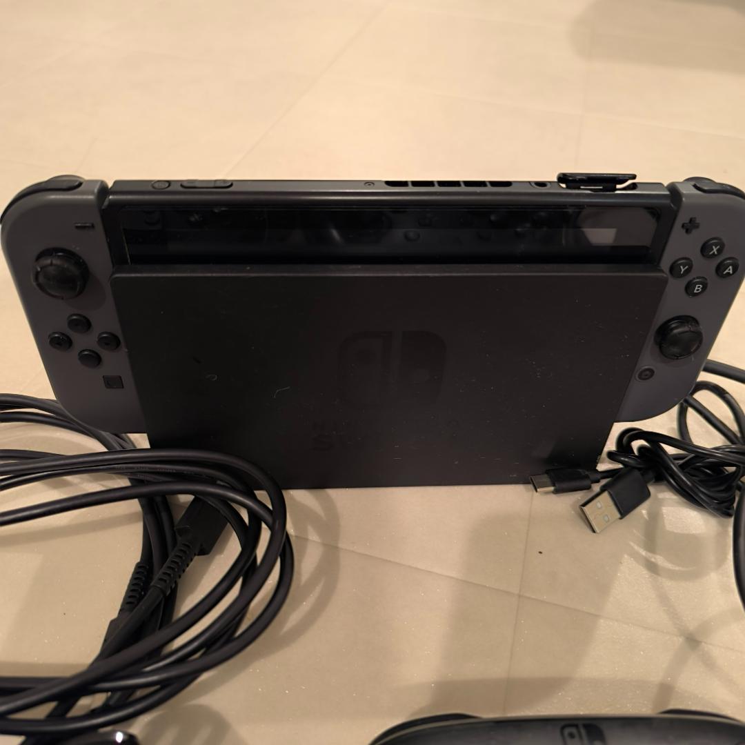 ち*そ様 Nintendo Switch 本体 プロコントローラー セット