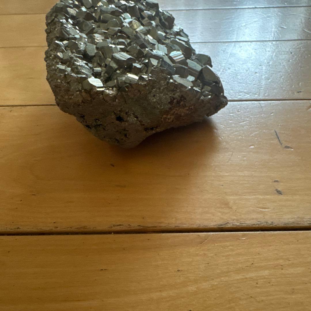 パイライト原石