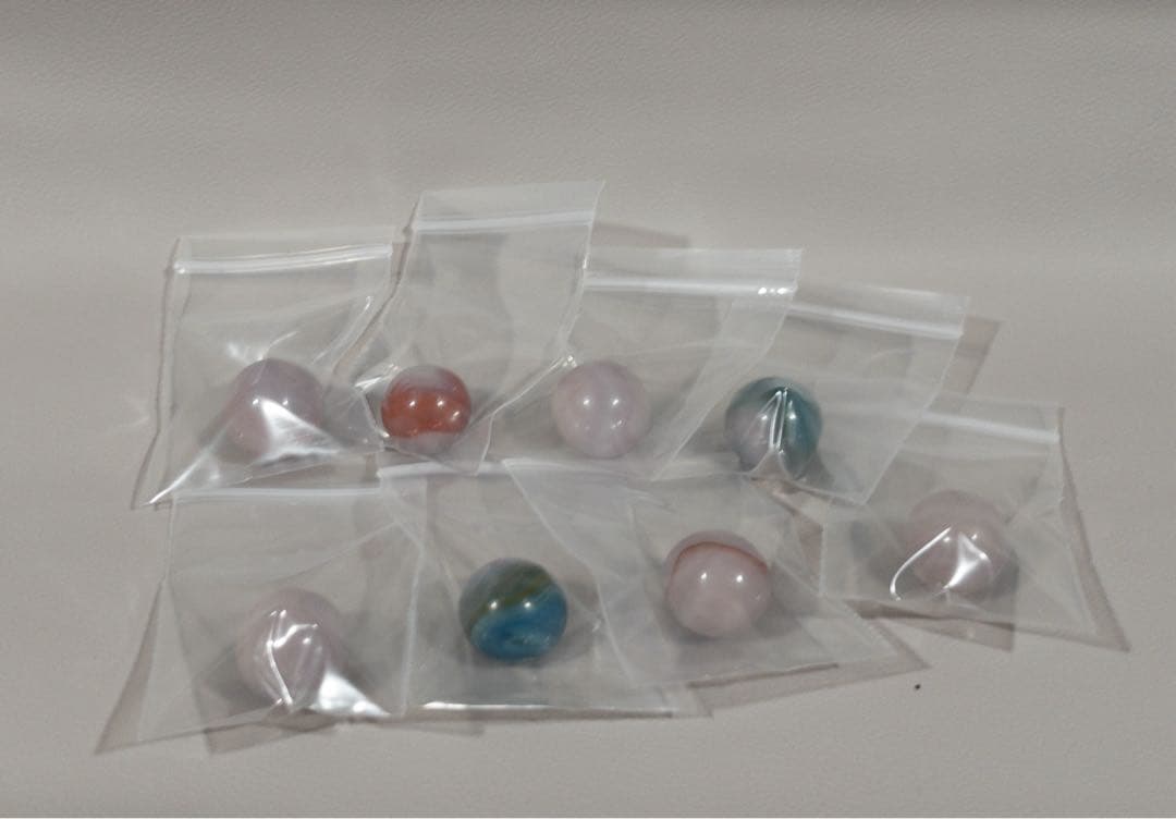 昭和初期 日本製 ウランガラス 工芸ガラスビー玉 スワール 8個｜UV反応