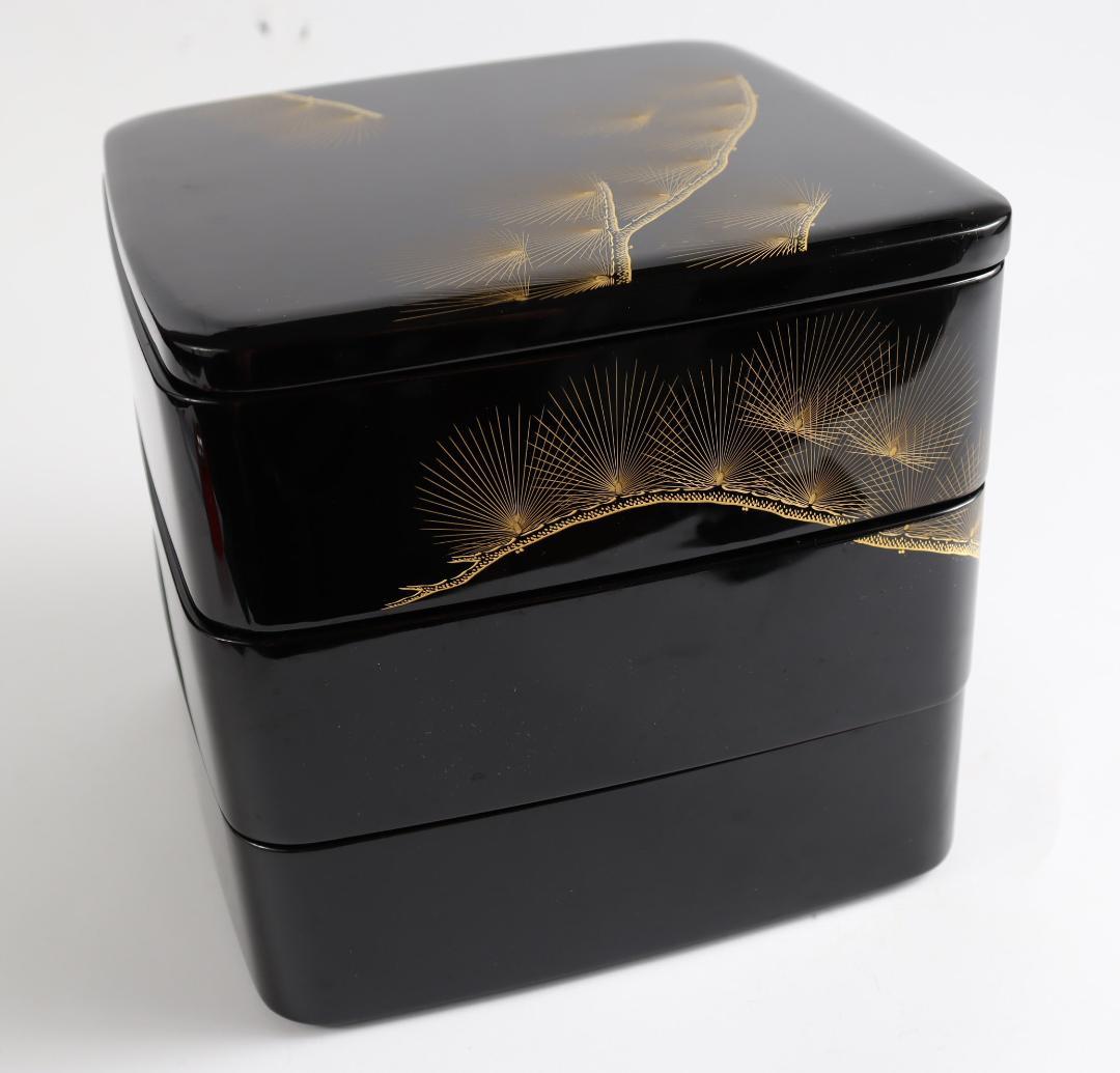 茶道具 輪島塗 三段重 黒 朱 松金 共箱 お重 重箱