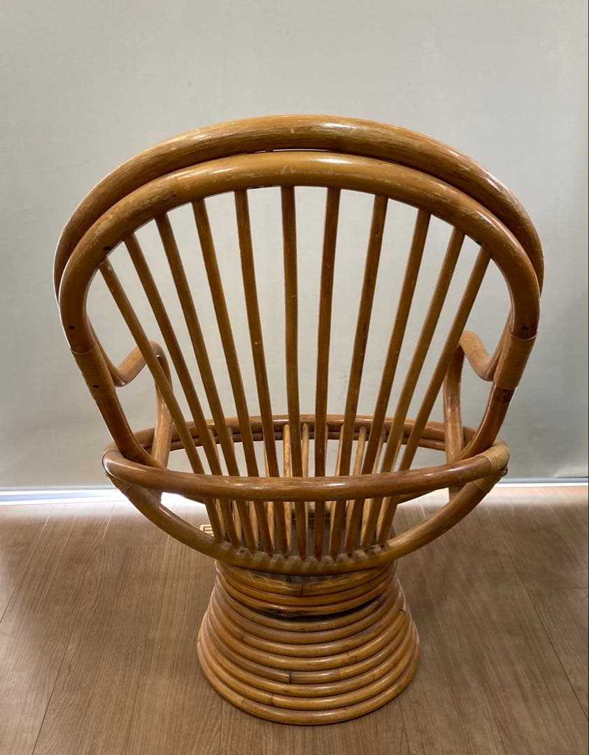 ラタンチェア 360度 回転式 籐家具 ひじ掛け 昭和レトロ