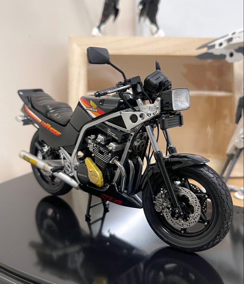 タミヤCBR400F 佐田ビルダーズオマージュ塗装済み完成品