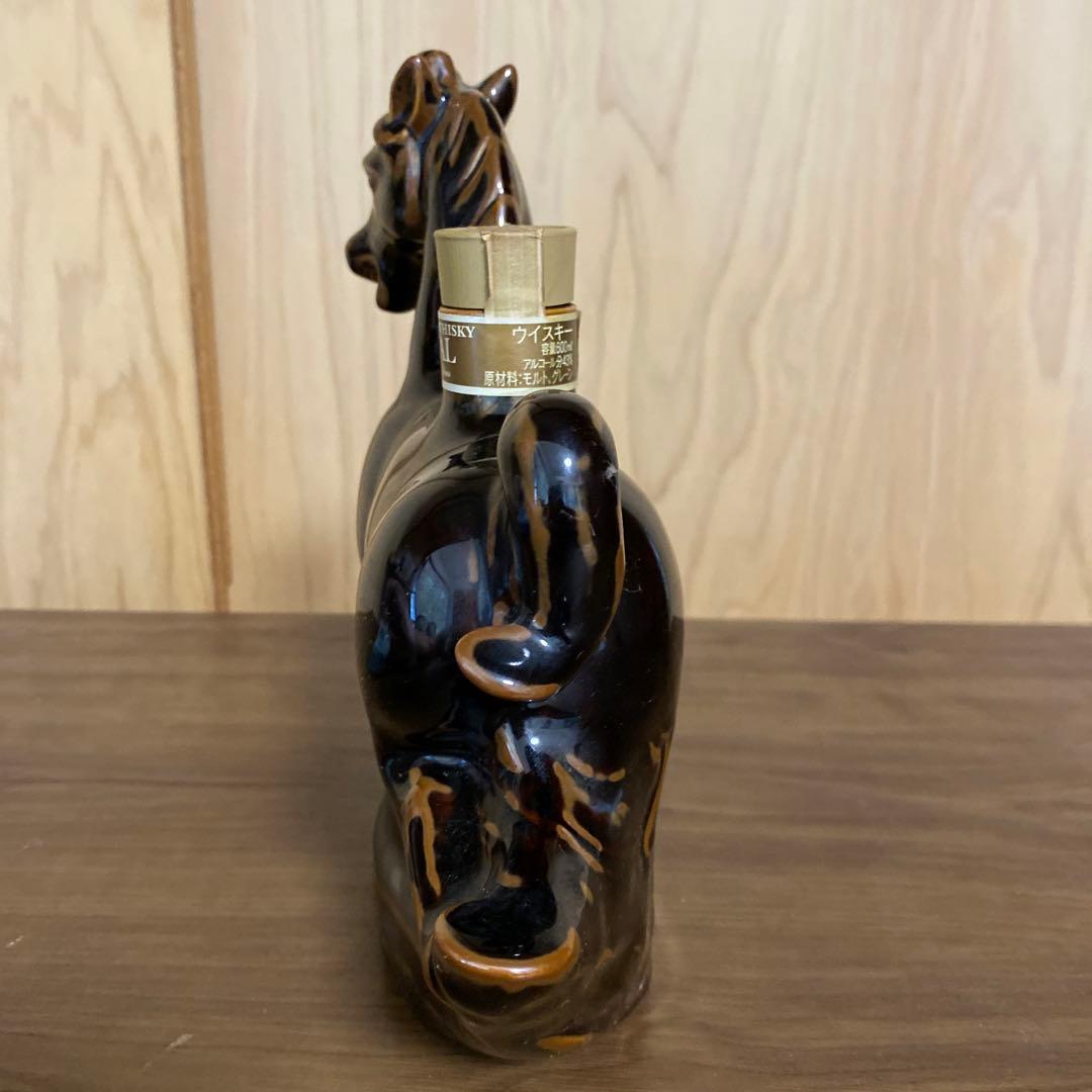 サントリー　ローヤル １２年　未開封　干支ボトル　馬 午　2002年 加藤工芸