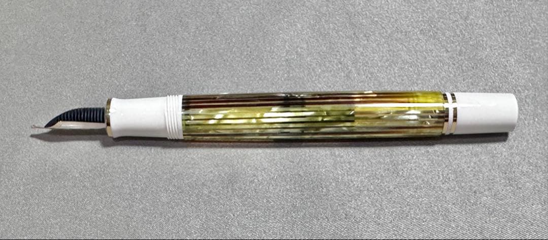 b*7様 ペリカン スーベレーン M400 ホワイトトータス