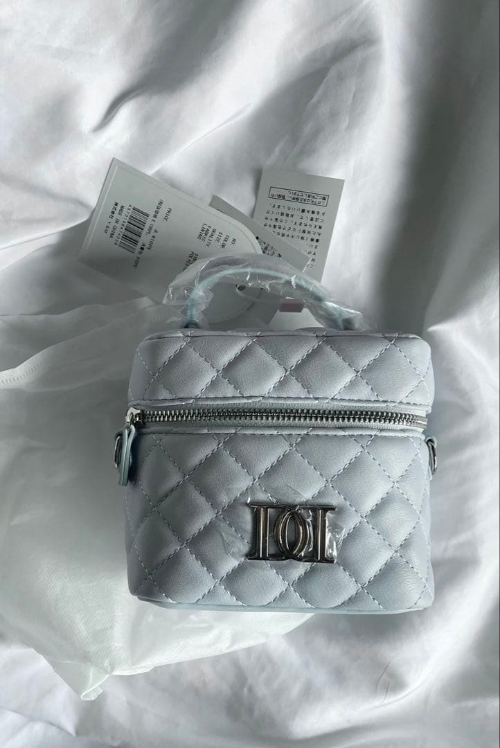 Darich キルティングスクエアミニバッグ シルバーパーツ SAX サックス