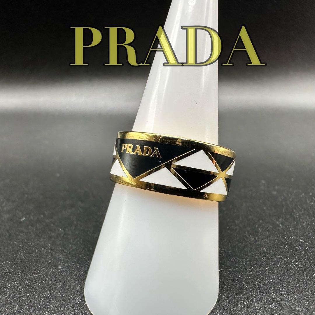 極美品✨　PRADA　プラダ　リング　指輪　ロゴ　刻印　1358