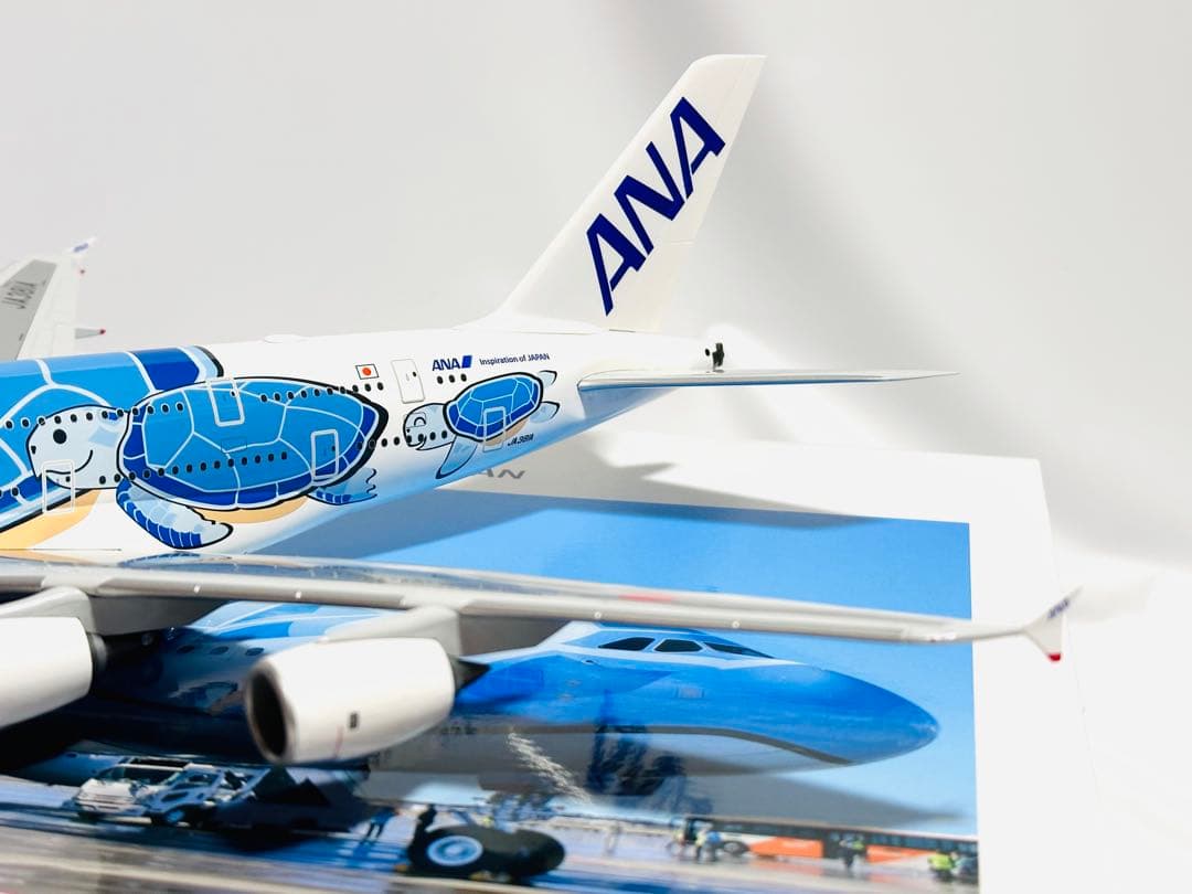 全日空商事 1/200 ANA エアバスA380 フライングホヌ