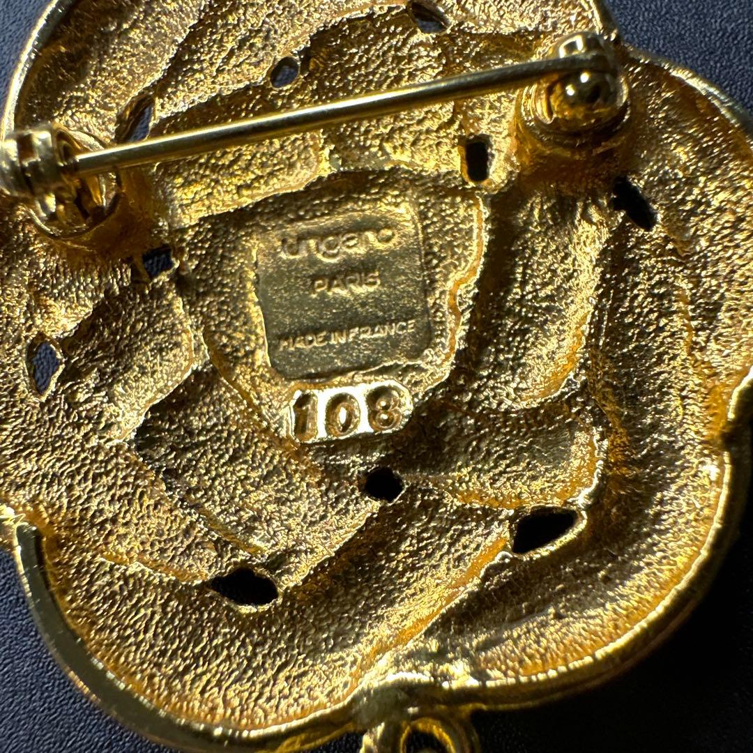 【vintage】Ungaro Parisゴールドカラー編み込みタッセルブローチ