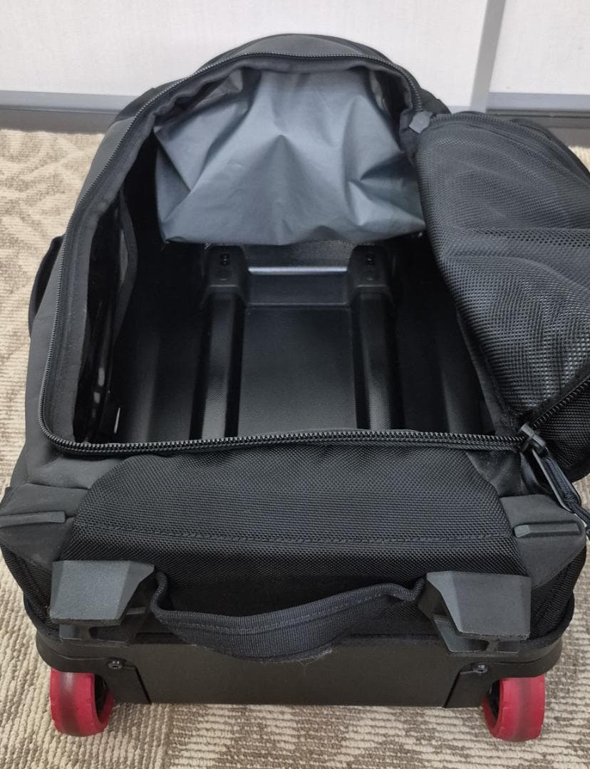ノースフェイス　キャリーケース　機内OK　キャリーバッグ