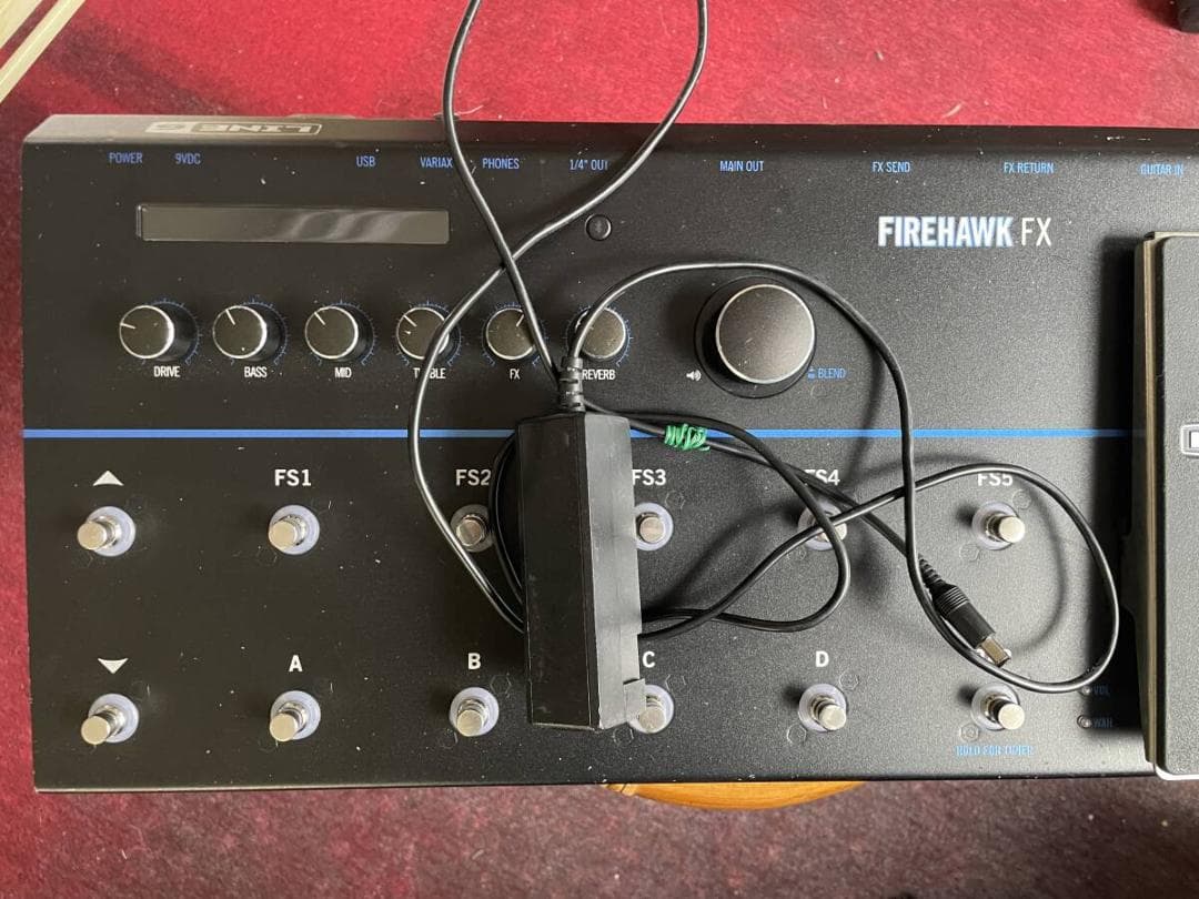 マルチエフェクター LINE6 FIREHAWK FX