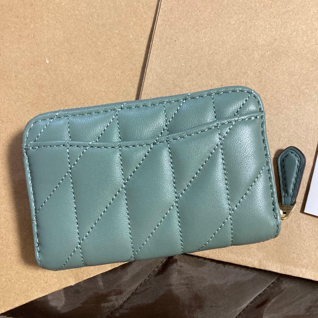 coach コーチ　正規品　キルティング　カードケース　ケース　財布