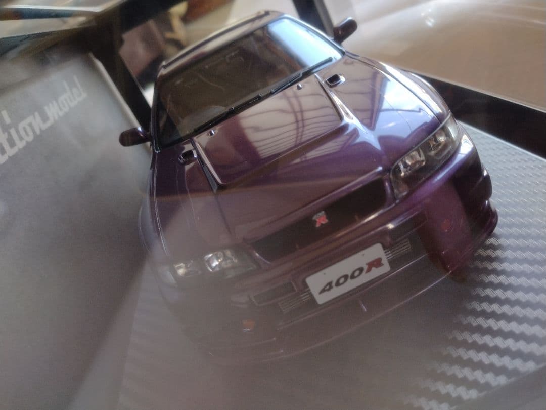 イグニッションモデル1/18スカイライン　R33　GT-R 400R
