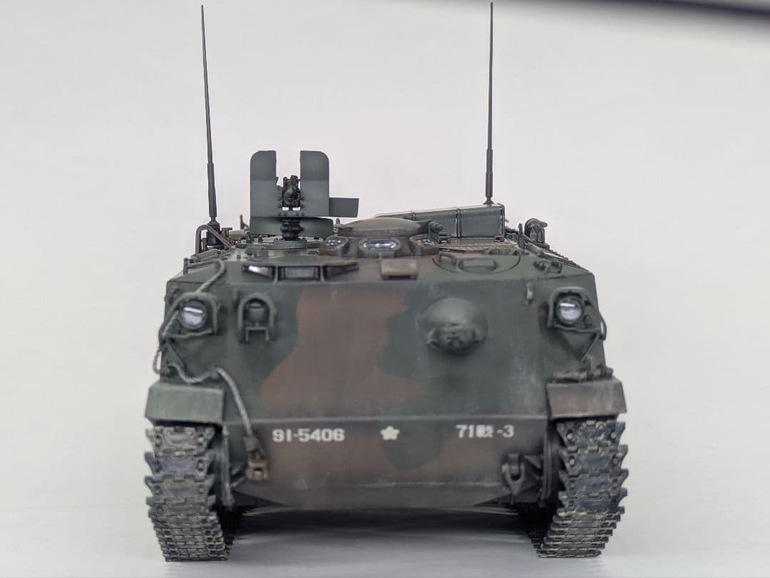 1/35 陸上自衛隊60式装甲車 プラモデル完成品