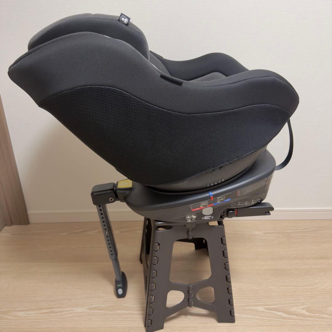 Joie アーク360° ISOFIX 回転式 ブラック