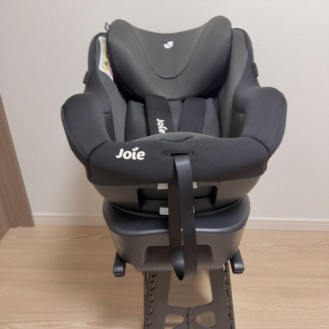 Joie アーク360° ISOFIX 回転式 ブラック