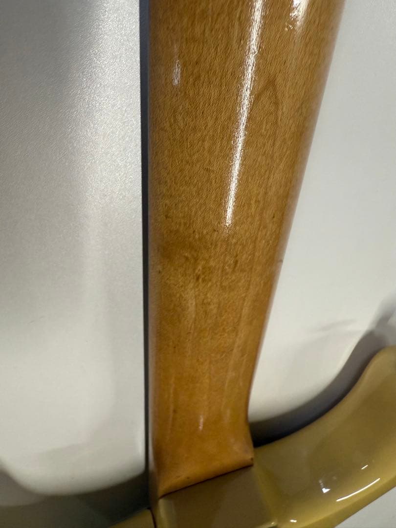 ESP momose 2ピックアップ（ダンカン、suhr)ストラト