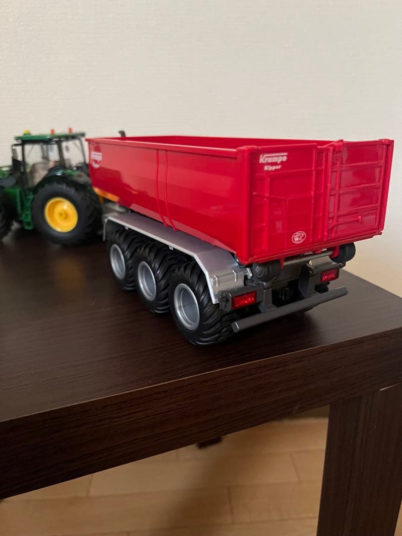 1/32ジョンディアトラクターラジコン　トレーラーセット