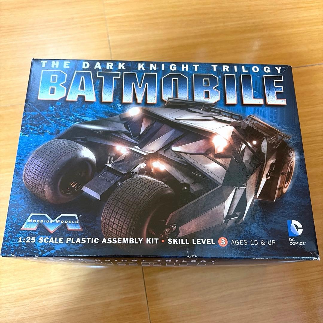 ダークナイトトリロジー　バットモービル