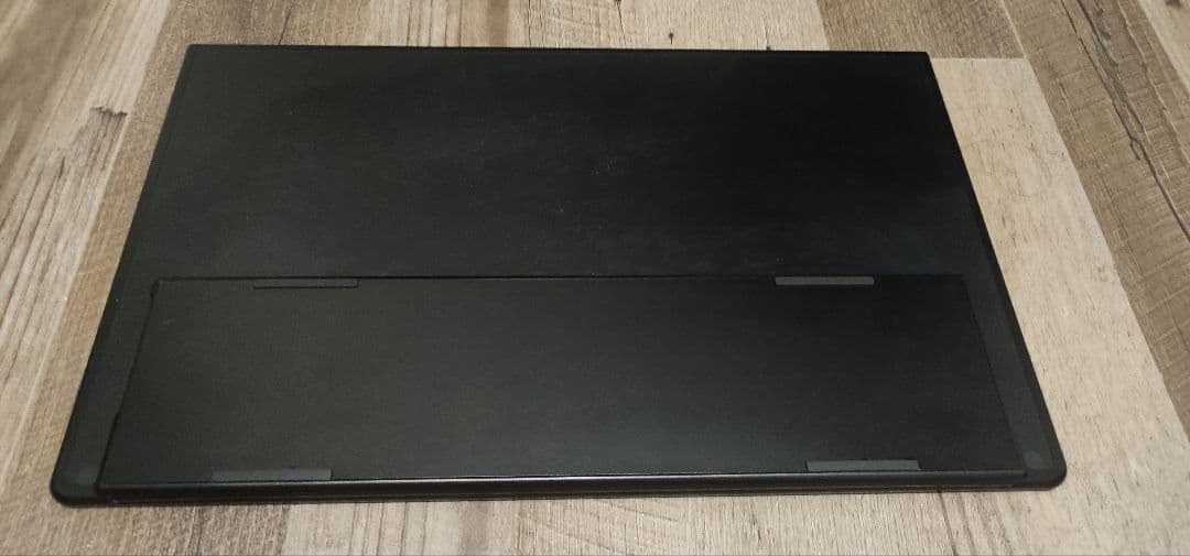 LIVXIA モバイルモニター 15.6インチ モバイルディスプレイ