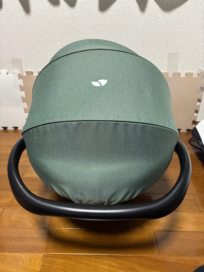 Joie チャイルドシート i-Snug2ベース付