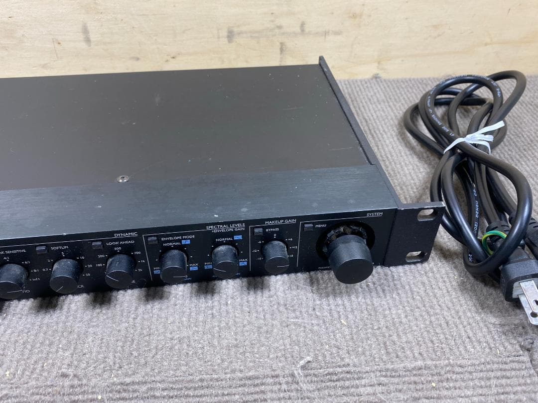 27 TC electronic TRIPLE-C コンプレッサー