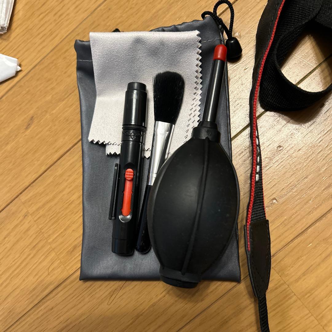 Canon EOS Kiss X10 デジタル一眼レフカメラ とその他諸々