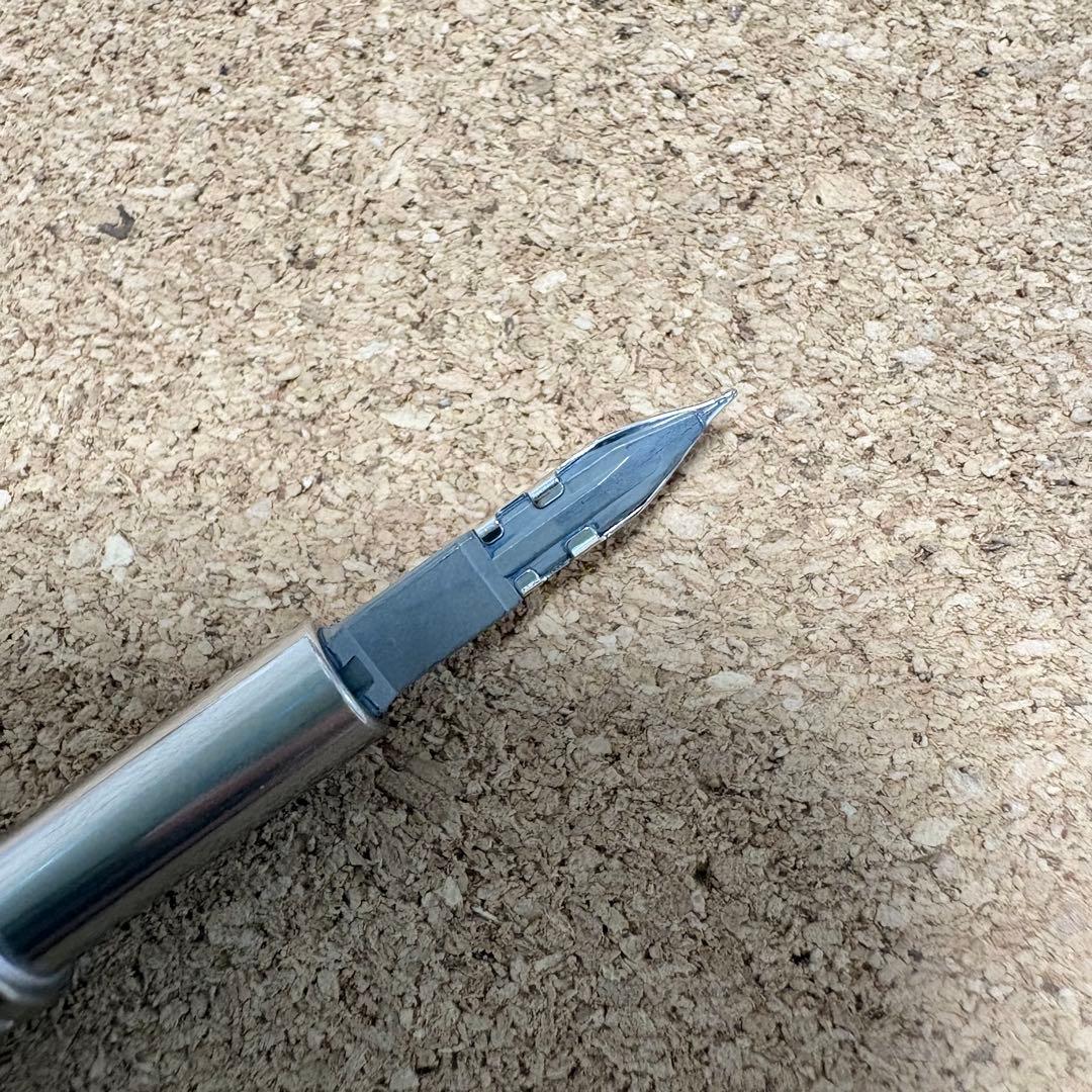 PILOT 万年筆 キャップレス デシモ18K ブラック Fニブ