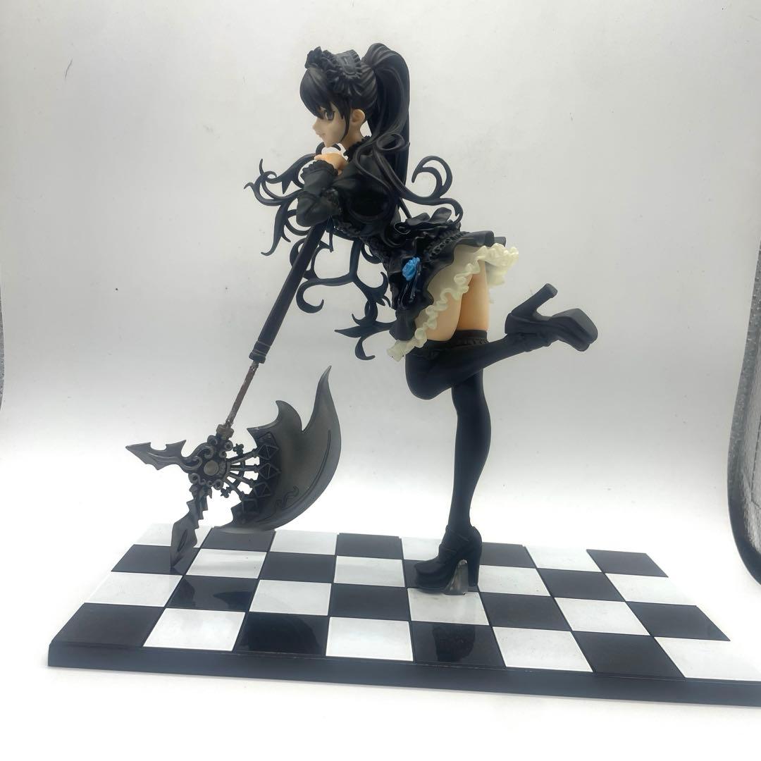 ラクエル　ゴシック