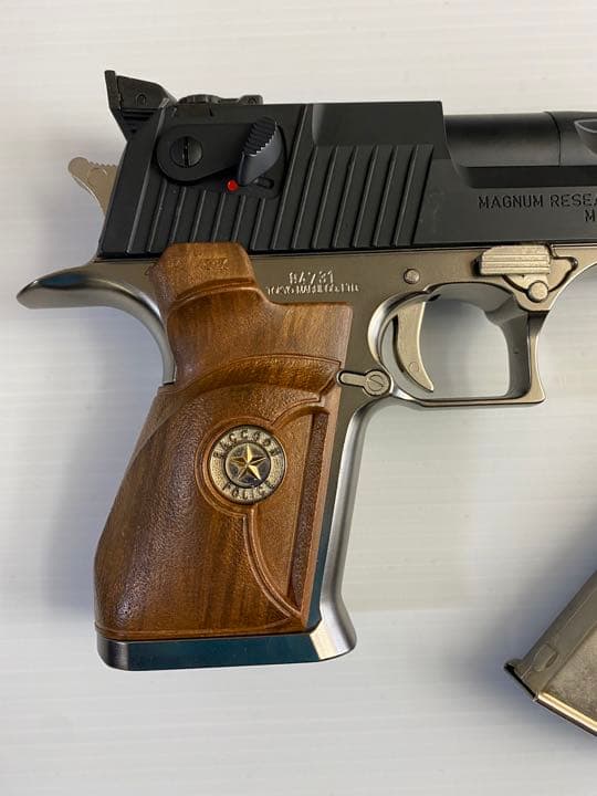 バイオハザード2 10インチカスタム デザートイーグル・50AE