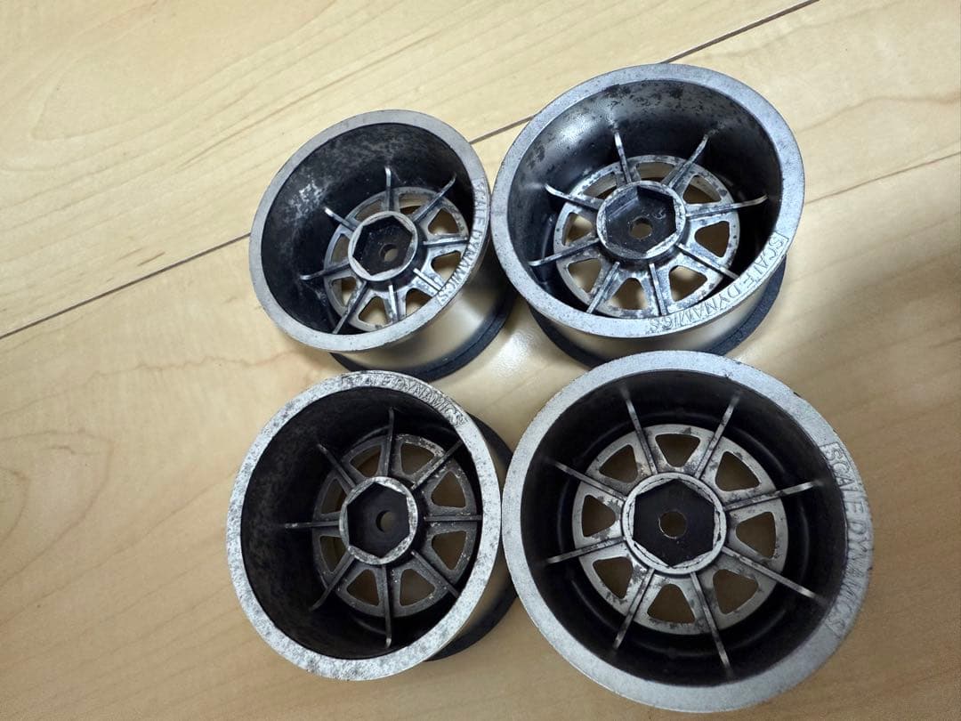 パンドラ　カローラバン　ホイール付き