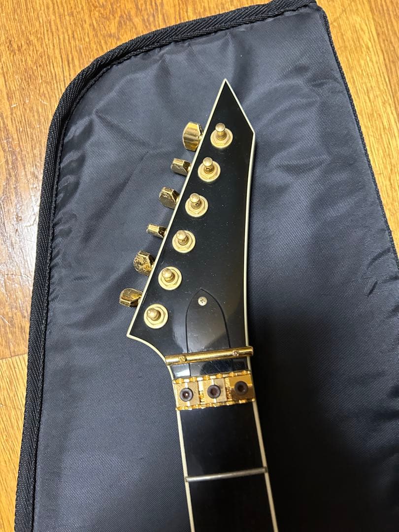 ギター [JUNK]edwards E-RV138