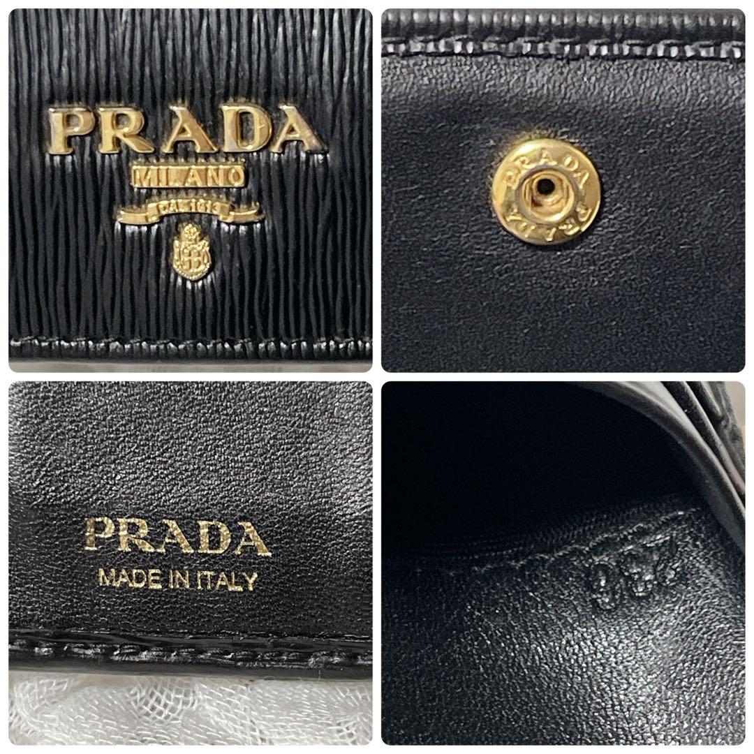 PRADA ブラック ヴァッテロムーブ　二つ折り財布　プラダ　レザー　ゴールド