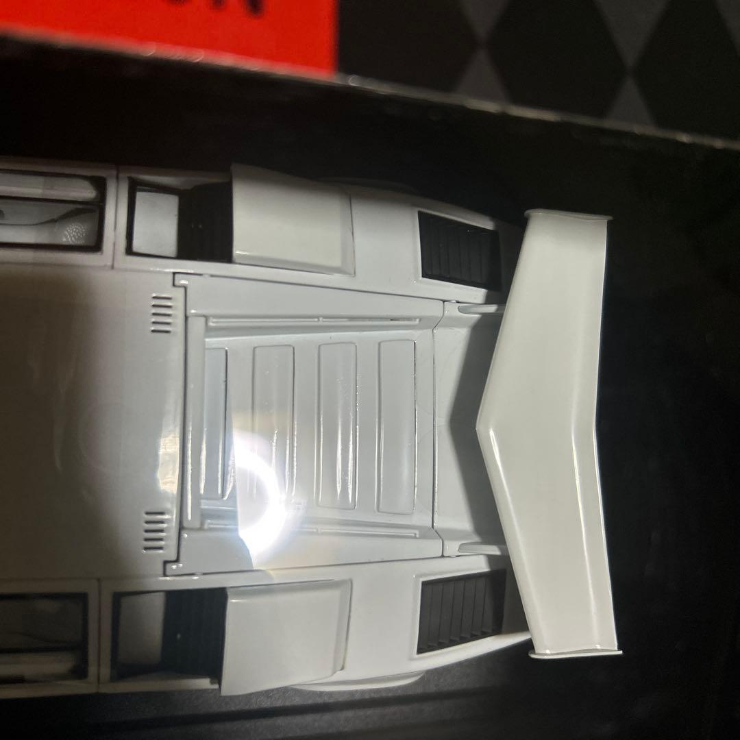 未開封品 1/18 京商 ランボルギーニ カウンタック LP500 ホワイト