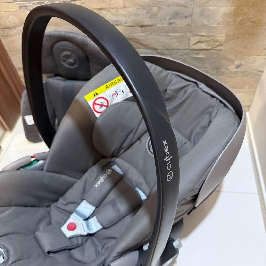 Cybex Cloud Z2 i-size チャイルドシート 新生児インレイ付